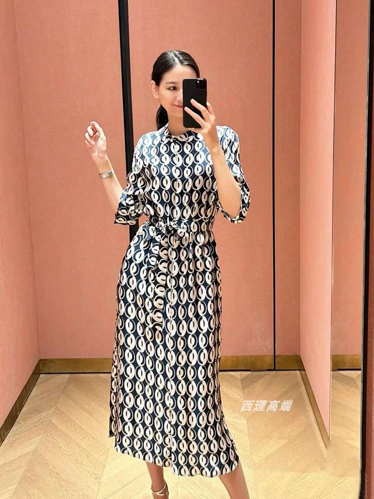https://fulmo-img-server.com/modely/6bf03304bfbc442d8203ad146517d975.jpg