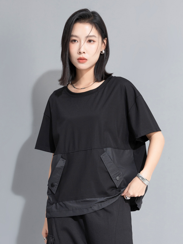 モード系 ワークポケットデザインで魅せるモードTシャツ｜スポーティ＆シティライクなセットアップ風トップス