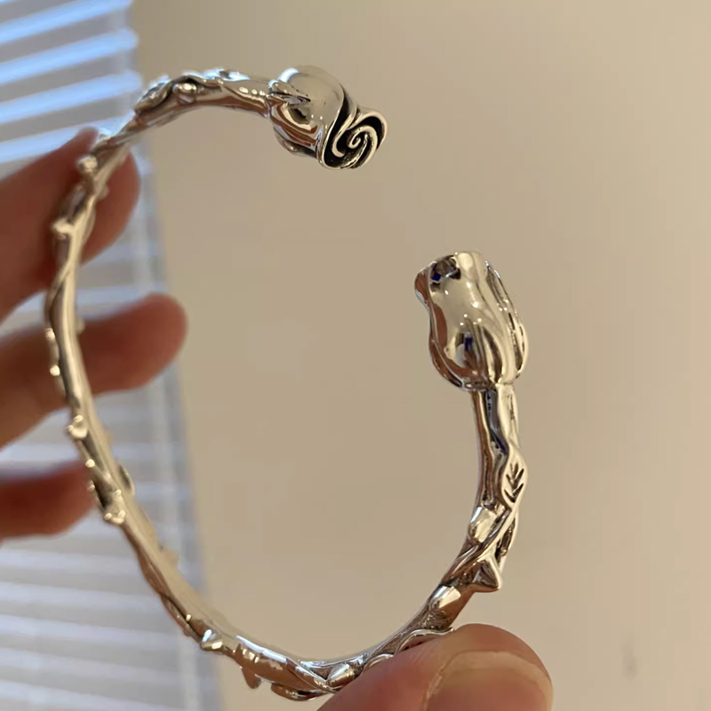 モード系 【S925】ローズモチーフ ヴィンテージシルバーバングル