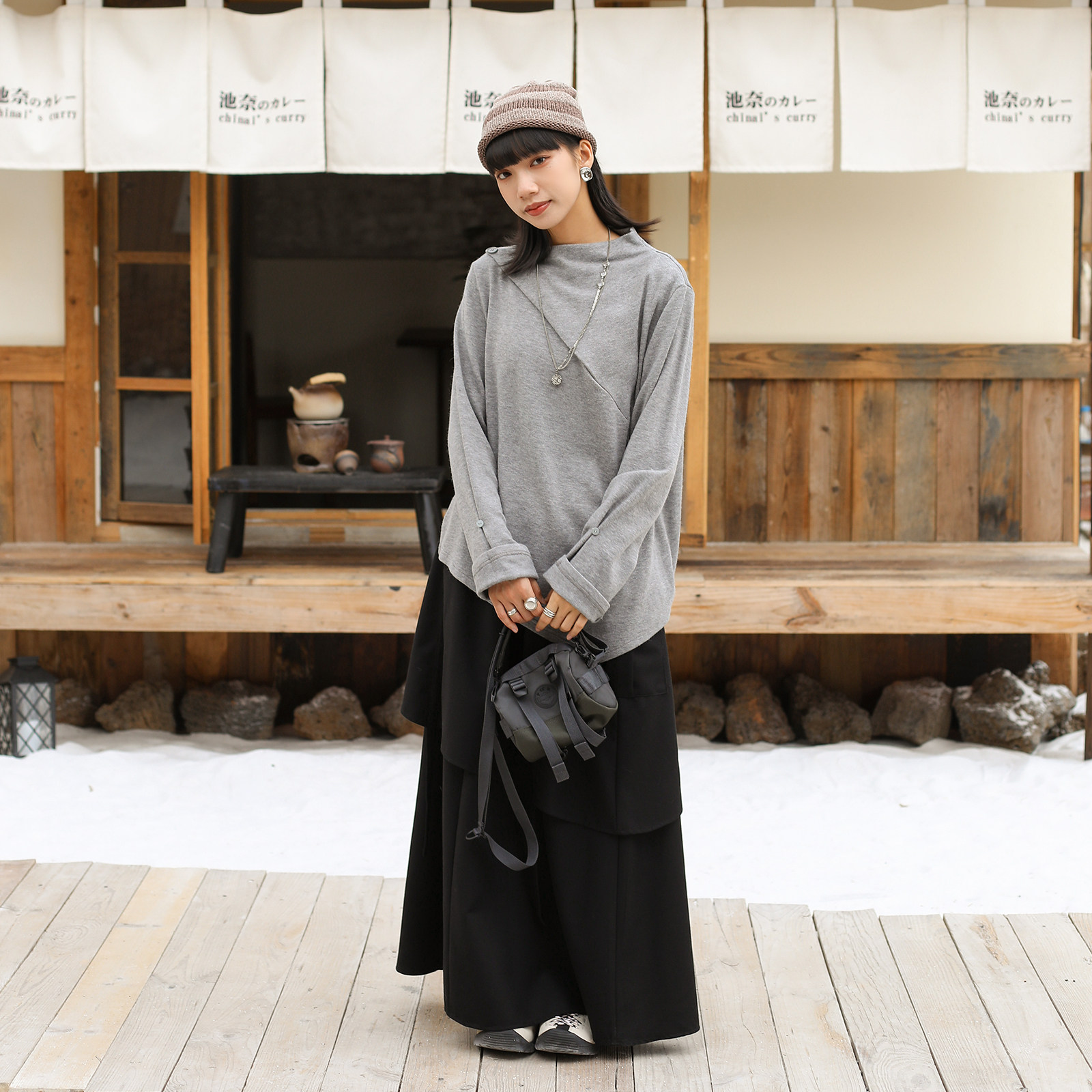 モード系 【フリーサイズ】アシンメトリーヘム デザインロングトップス