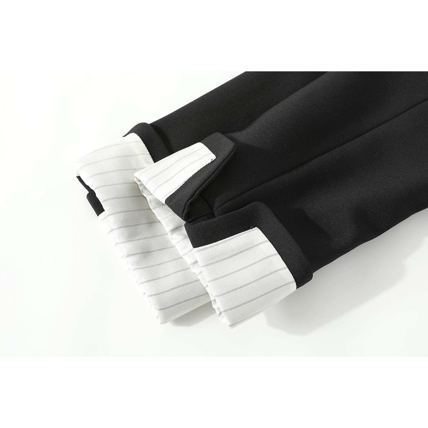 モード系 M〜XL対応】ダブルブレスト テーラードライトジャケット（ブラック／カーキ）