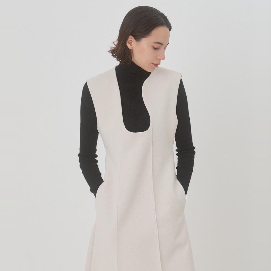 モード系 【36・38サイズ】クラシカルUネックジャンパーワンピース