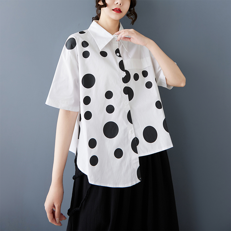モード系 【幾何ドットで魅せる】モノトーン切り替えシャツトップス（2色展開）