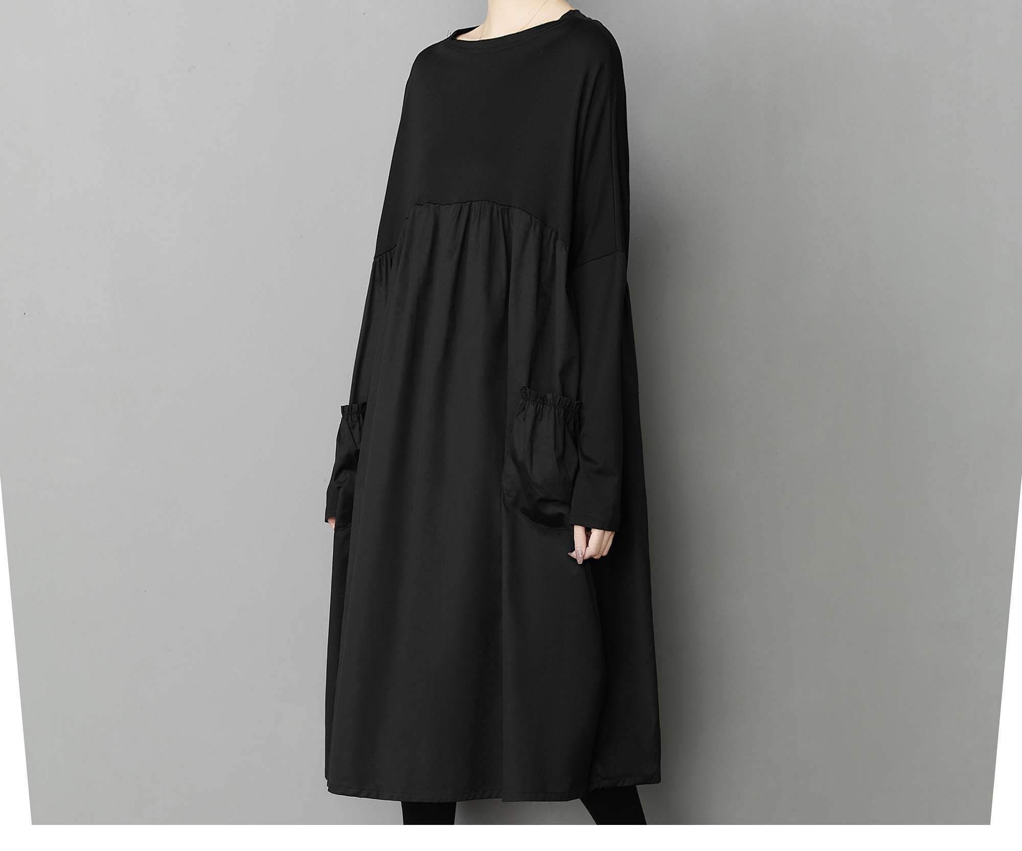 モード系ファッション ゆったりシルエットのティアードワンピース