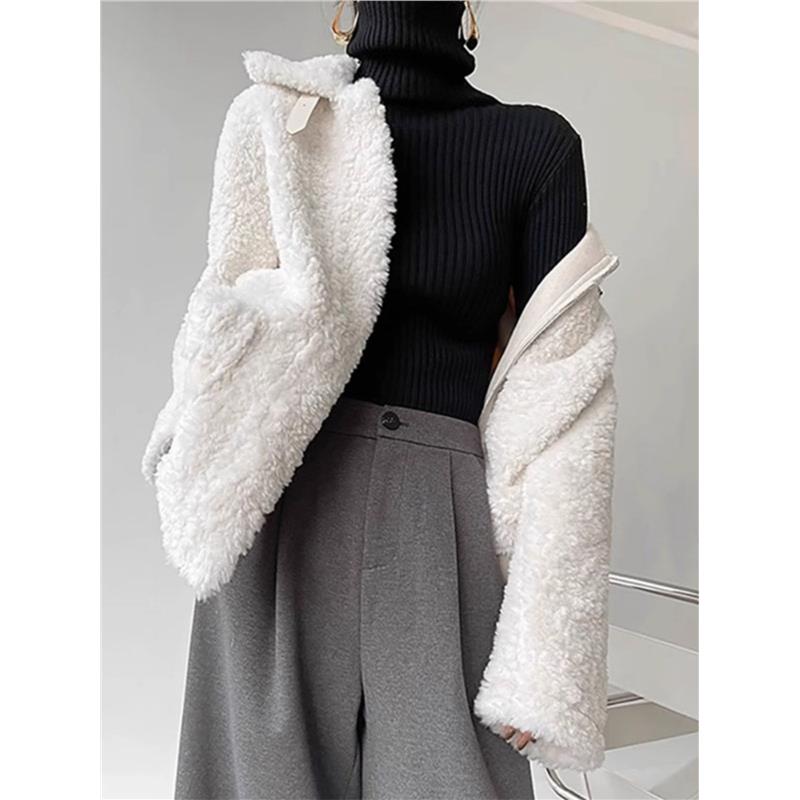 モード系 【白・ブラック・ブルー・グリーン】指穴付きハイネックリブニットトップス