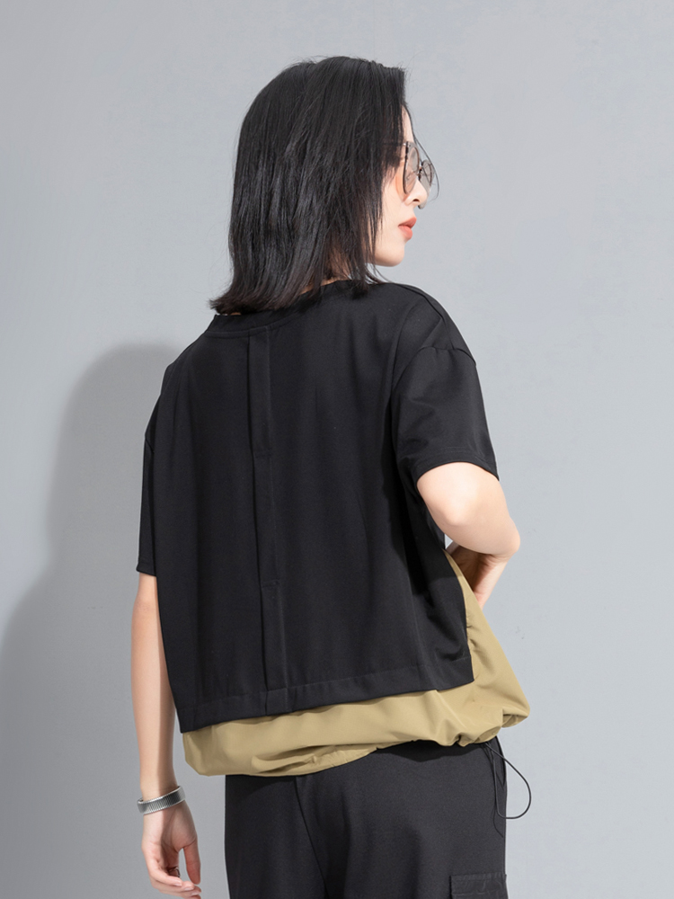 モード系 ワークポケットデザインで魅せるモードTシャツ｜スポーティ＆シティライクなセットアップ風トップス