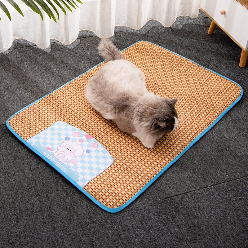 ペットマット 夏用ひんやり竹編みくまさん刺繍猫用マット