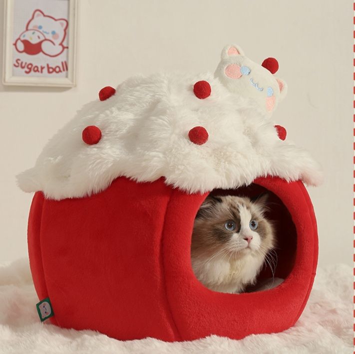 ペットマット ふわふわ苺ケーキ型猫用隠れ家ベッド