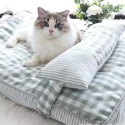 ペットマット 猫用 ふんわりチェック柄寝床マット