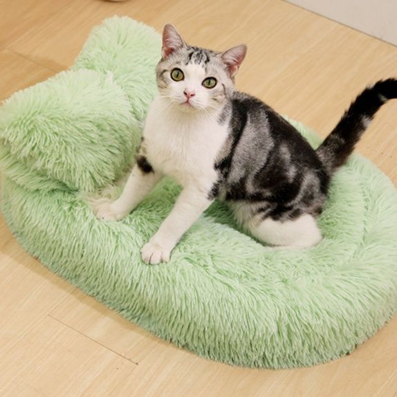 ペットマット 猫用 ふわふわ長毛楕円形首枕付き保温マット