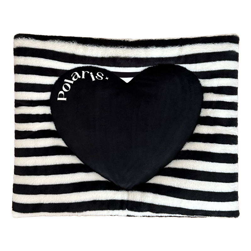 ペットマット ハート型クッション付きボーダー柄猫用マット
