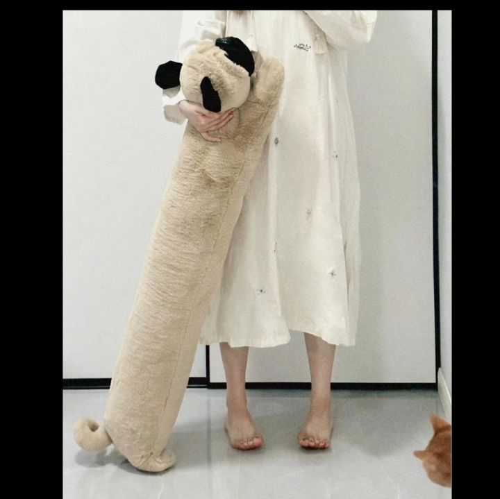 犬 ぬいぐるみ 愛らしい表情の抱きしめパグ犬ぬいぐるみ