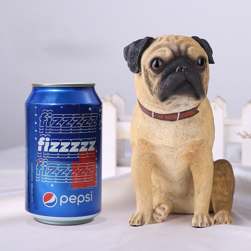 犬 ぬいぐるみ リアル造形パグ犬置物首輪付き