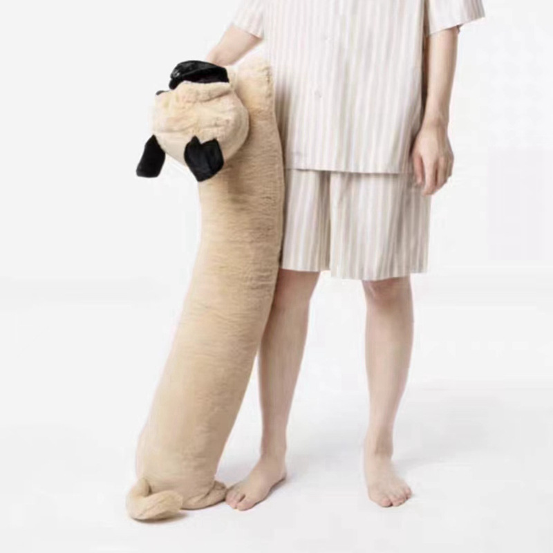 犬 ぬいぐるみ 愛らしい表情の抱きしめパグ犬ぬいぐるみ
