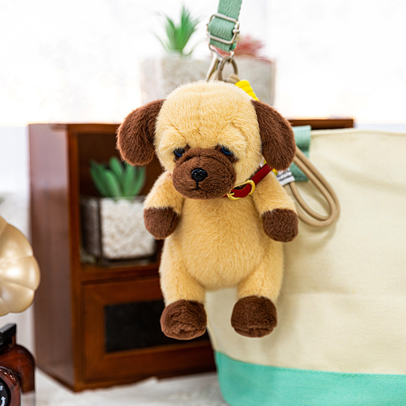 首輪付きパグ吊り下げマスコット犬ぬいぐるみ