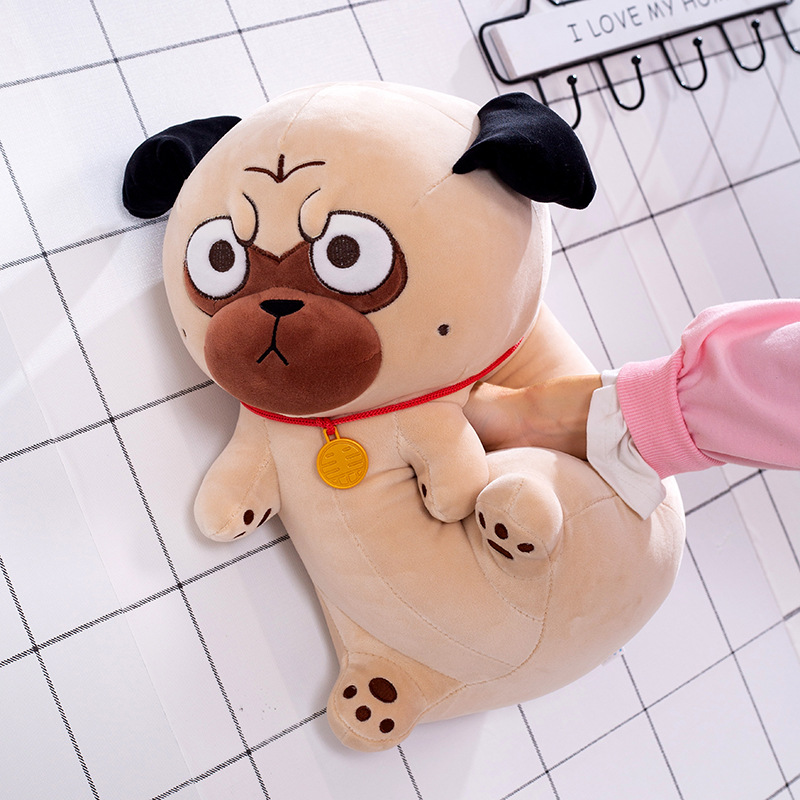 犬 ぬいぐるみ 愛らしい表情の座り型パグ犬ぬいぐるみ