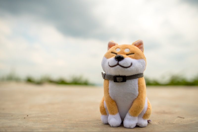 犬 ぬいぐるみ にこにこ笑顔の柴犬ぬいぐるみ