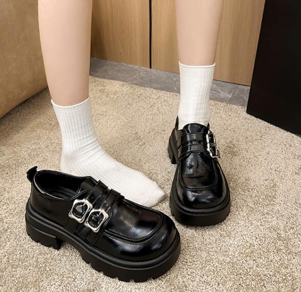 モカシン 厚底ダブルストラップローファー女性用合成皮革靴