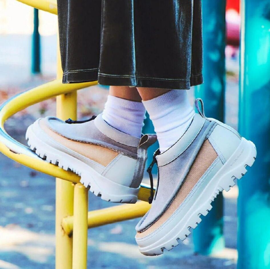 モカシン スニーカー フロントジップ モカシンブーツ