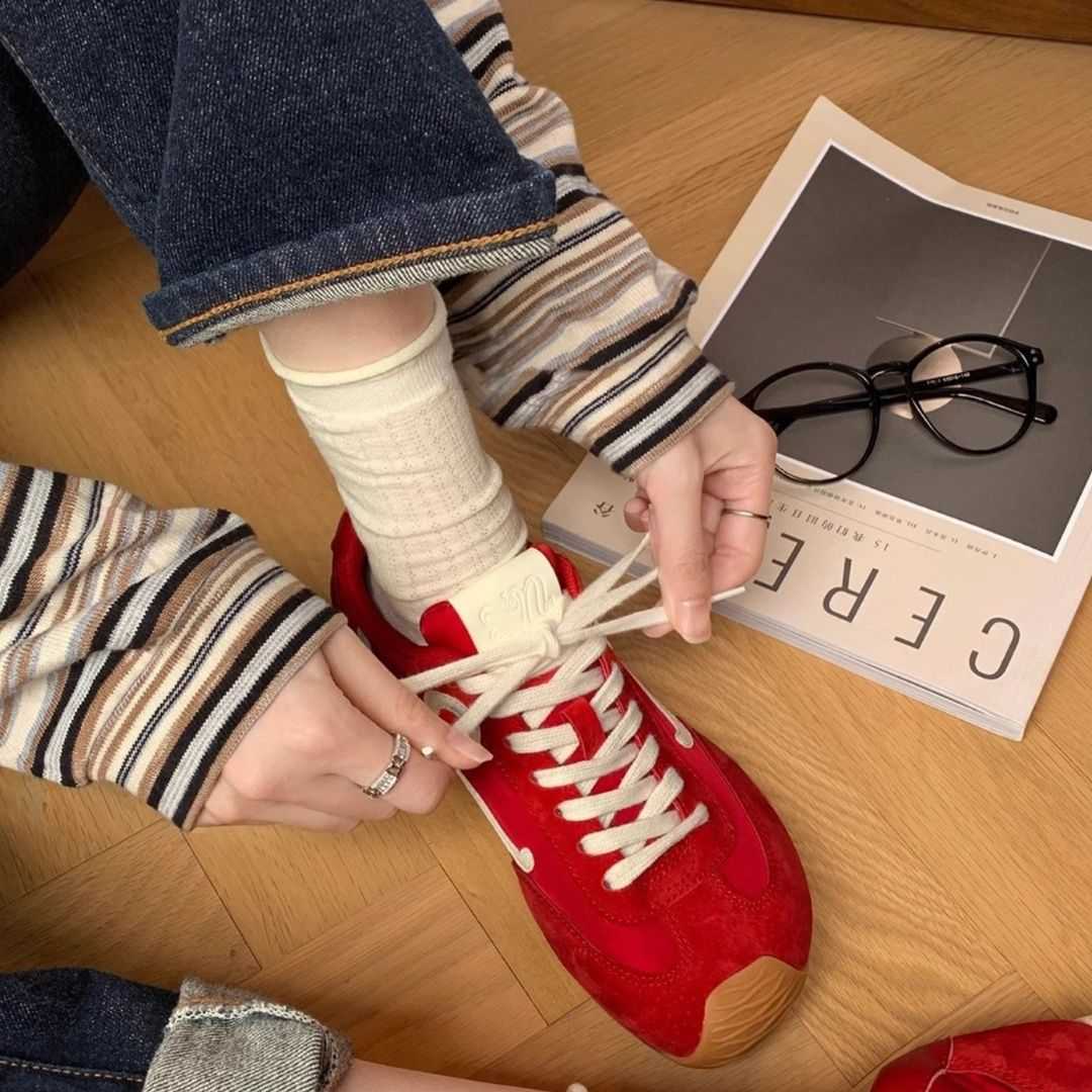 本物の質感が足元を上品に彩る！おすすめレザーモカシン10選