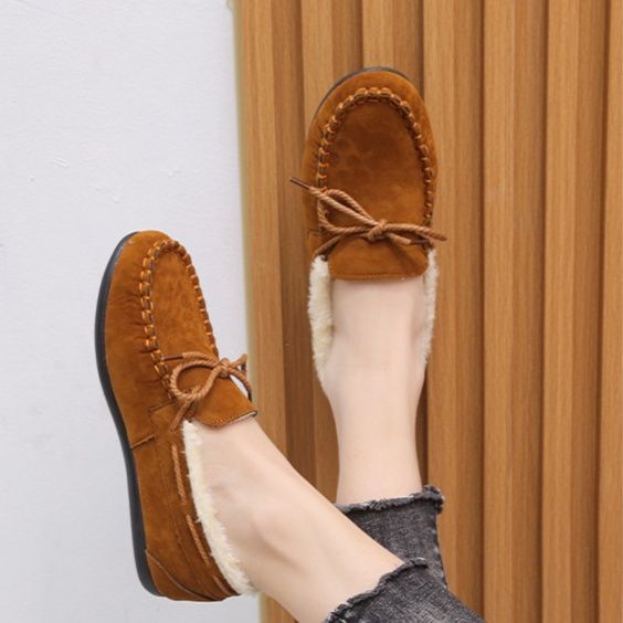 ふわふわファー付きモカシン レディース 暖かい歩きやすい靴
