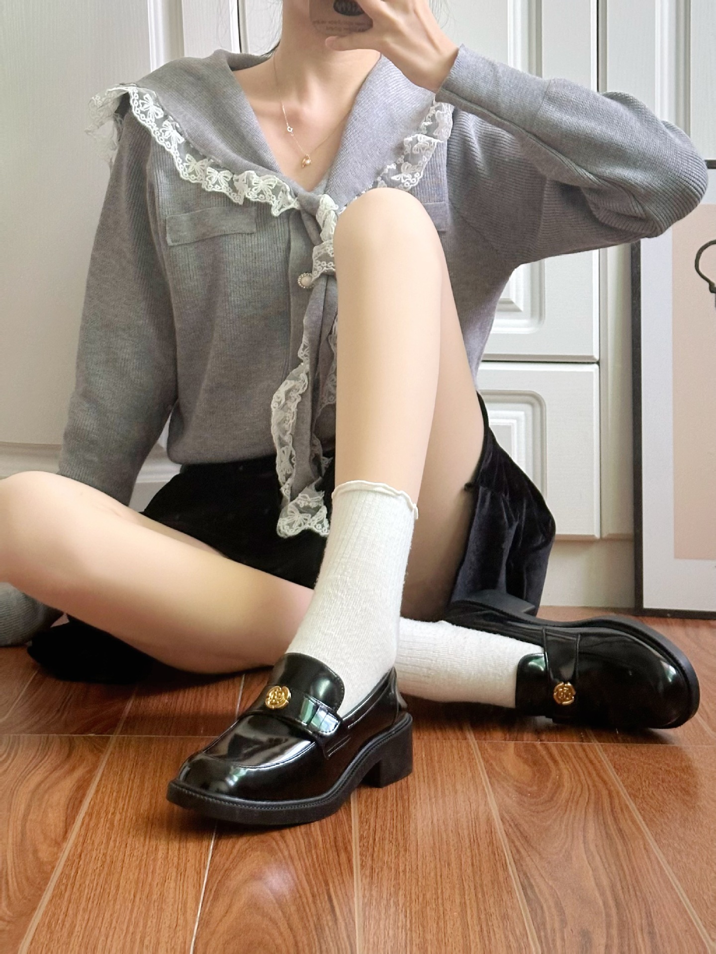 モカシン 花飾り付き上品モカシンローファー