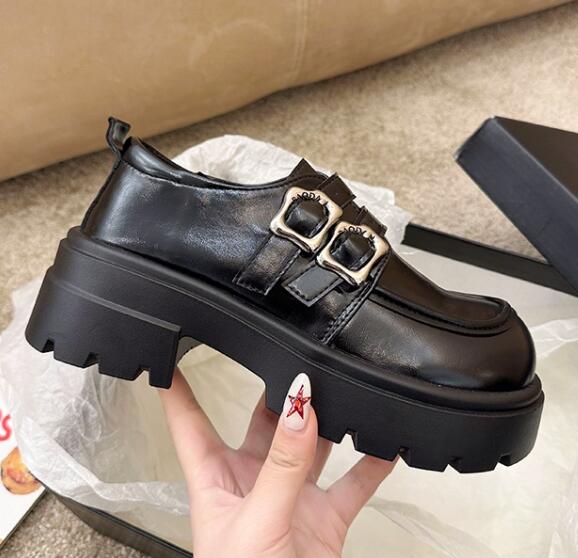 モカシン 厚底ダブルストラップローファー女性用合成皮革靴