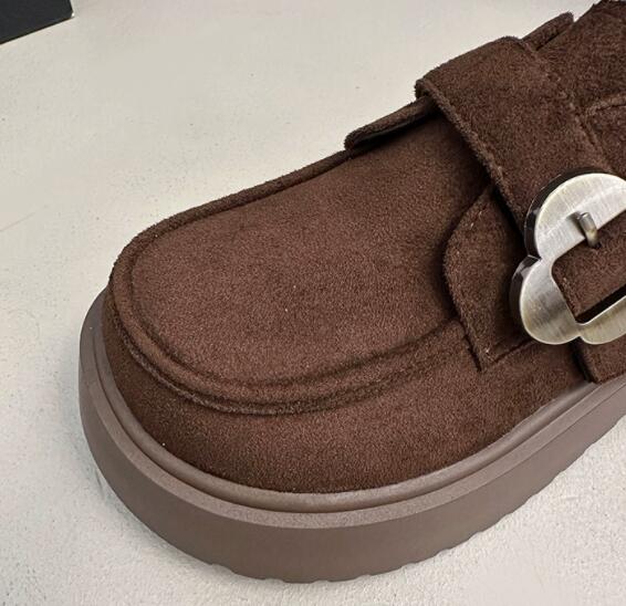 秋冬厚底モカシンローファー金具付きお出かけ靴