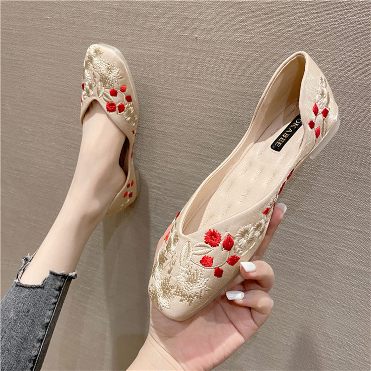花柄刺繍モカシン スクエアトゥ レディース パンプス