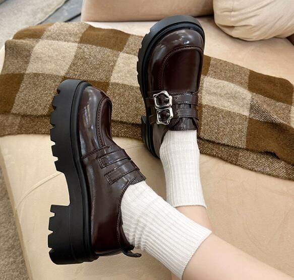 モカシン 厚底ダブルストラップローファー女性用合成皮革靴