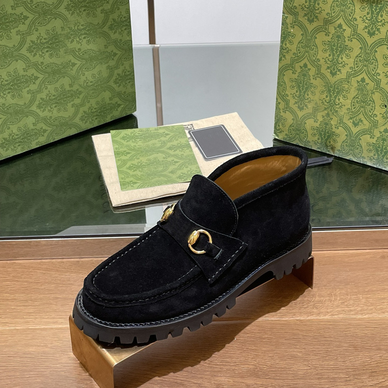 モカシン ブーツ 上質スエード金具付きモカシンブーツ