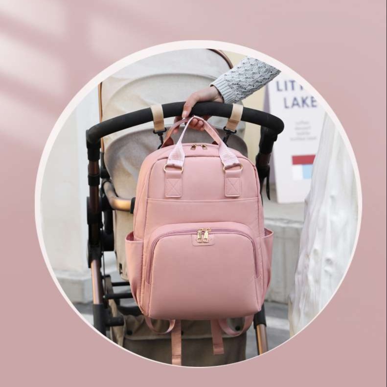 マザーズバッグ シンプル機能美リュック