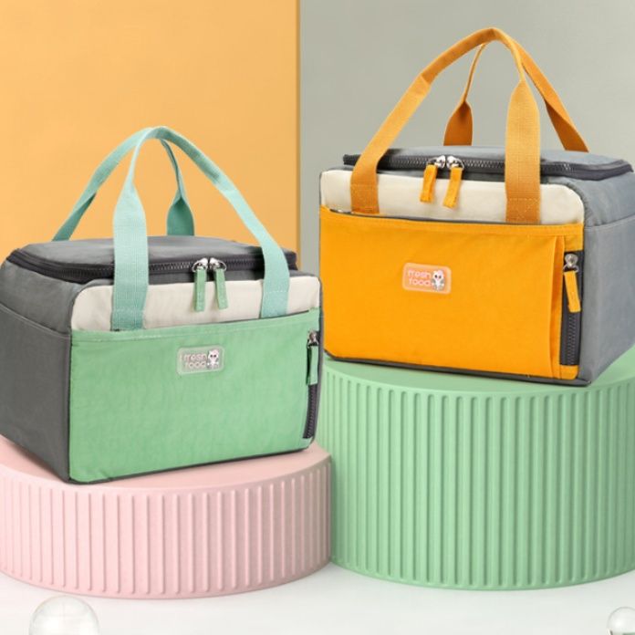 マザーズバッグ 保冷機能付き大容量手提げ大きめ収納バッグ