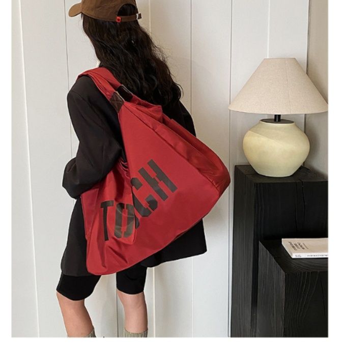 マザーズバッグ 軽量ナイロン素材の大容量大きめトートバッグ