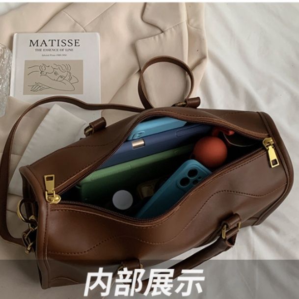 マザーズバッグ 上質合成革手提げ肩掛け両用ボストン型２wayマザーズバッグ