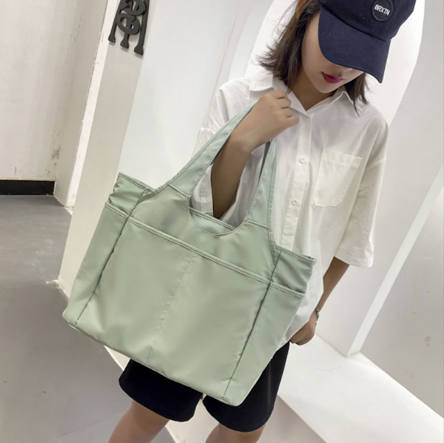 撥水加工大容量トートバッグ肩掛け軽量マザーズバッグ