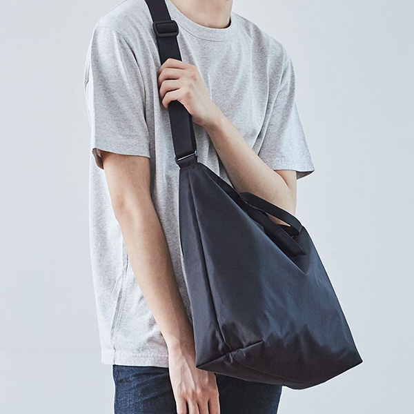 軽量防水トートバッグ大容量マザーズバッグ