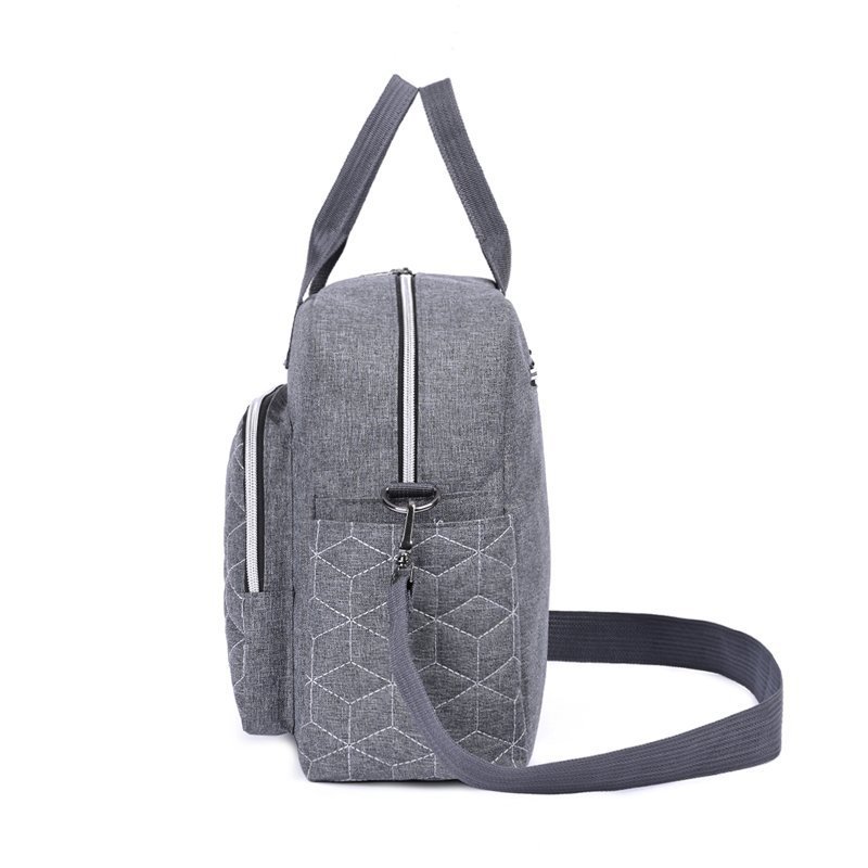 マザーズバッグ 幾何学模様キルティング大容量2way通勤バッグ