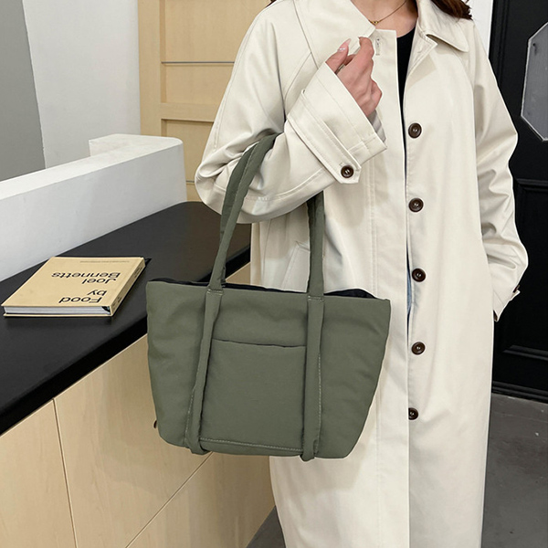 大容量多機能マザーズバッグ トートタイプ