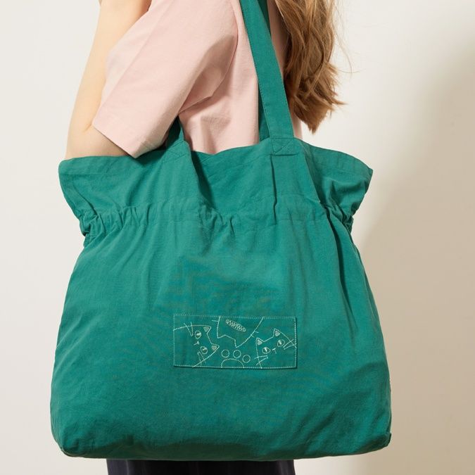 着物バッグ 優美な刺繍 ギャザートート