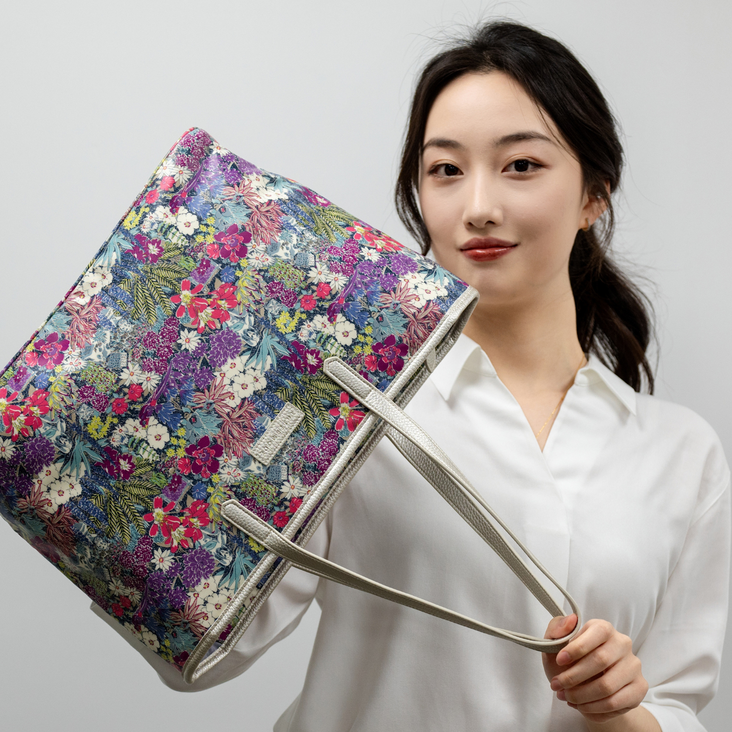 着物バッグ 百花繚乱 花園トートバッグ