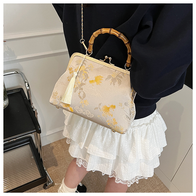 着物バッグ 竹取の花がま口バッグ