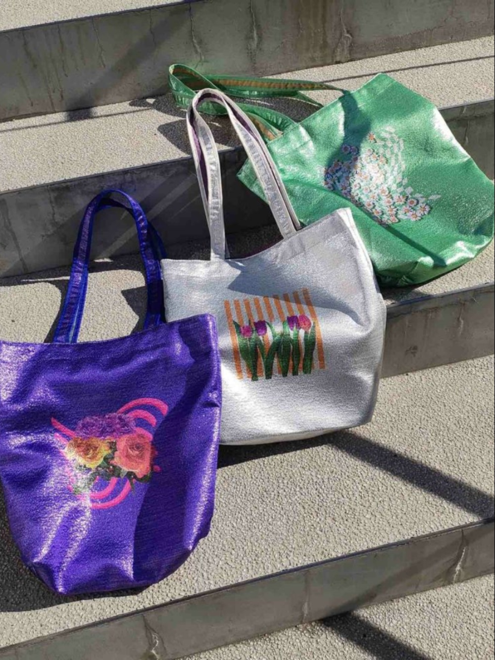 着物バッグ 花の庭 チューリップ刺繍トートバッグ