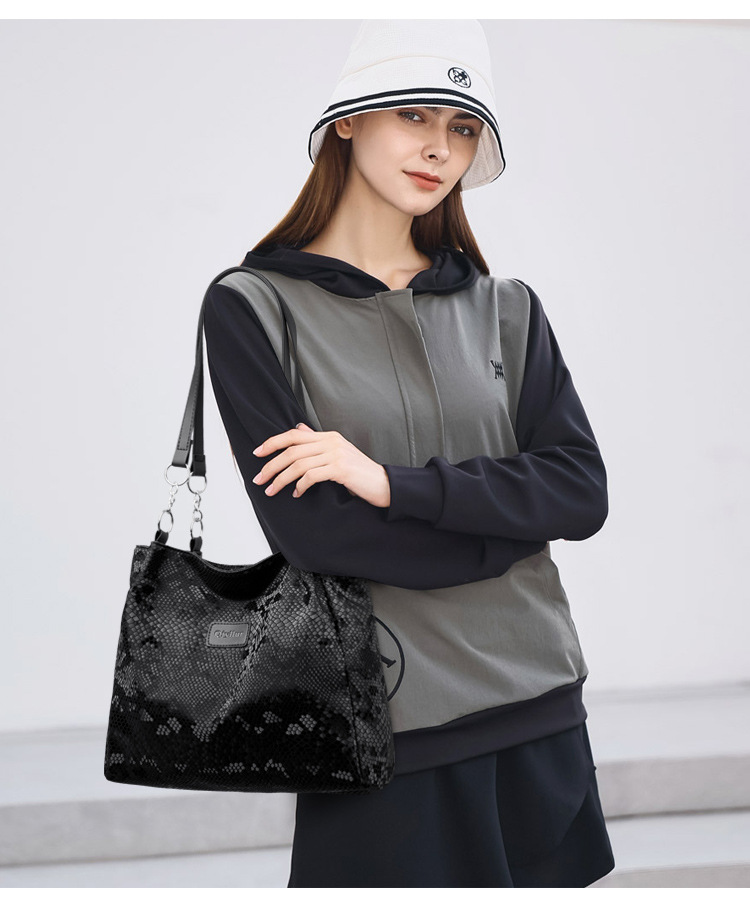 着物バッグ 蛇紋柄モダン着物トート
