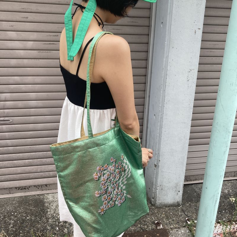 着物バッグ 花の庭 チューリップ刺繍トートバッグ