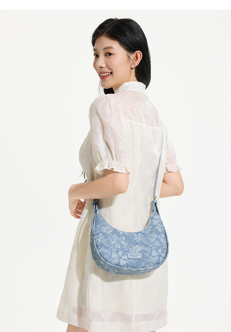 着物バッグ 上品な月形ショルダー