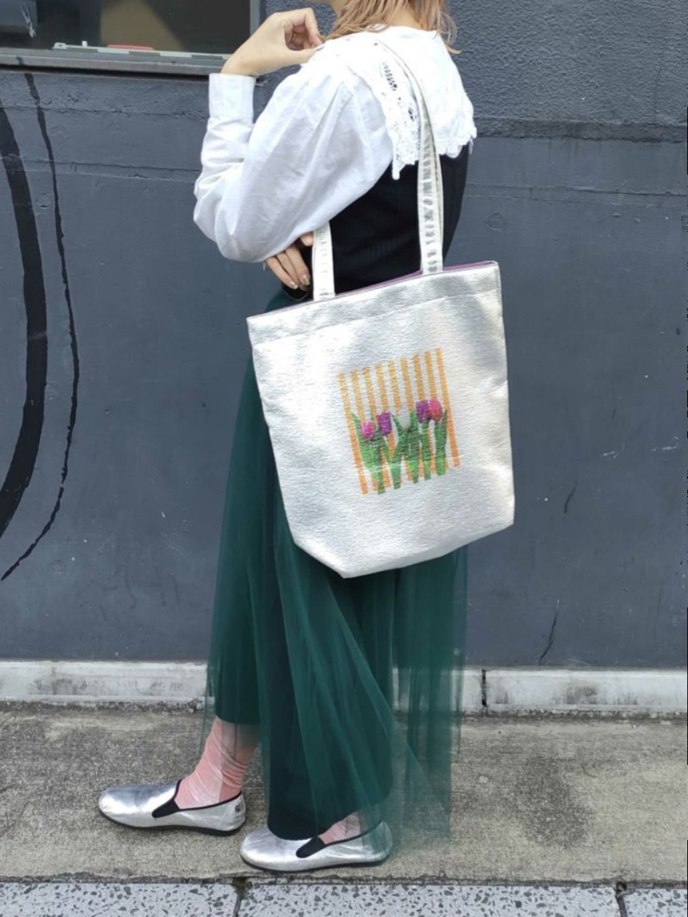 着物バッグ 花の庭 チューリップ刺繍トートバッグ