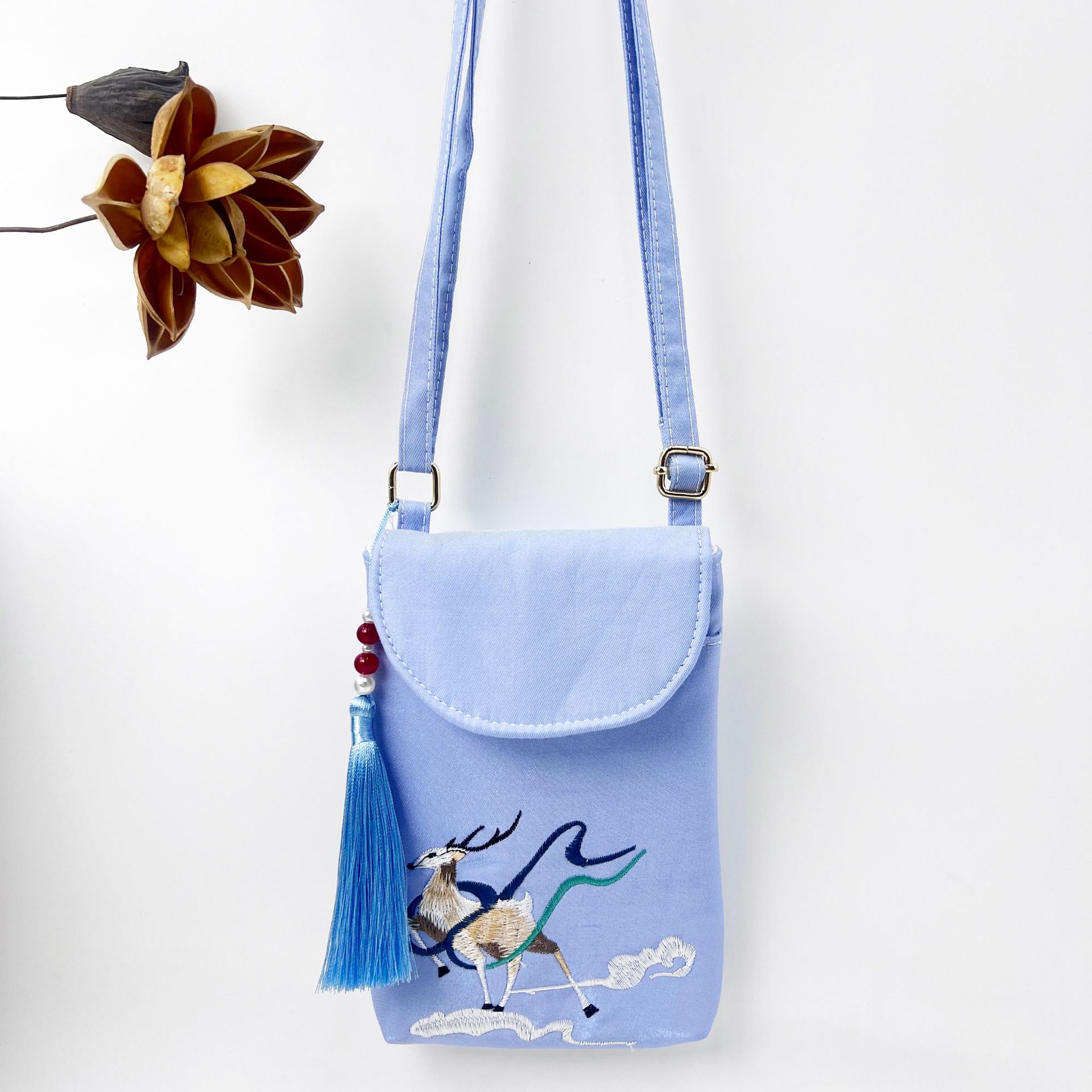 着物バッグ 花蝶舞う和風ミニショルダー