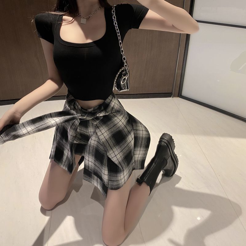https://fulmo-img-server.com/morefuku/04a3d481-c3a9-4c0f-aa8e-ffa140035374.jpg