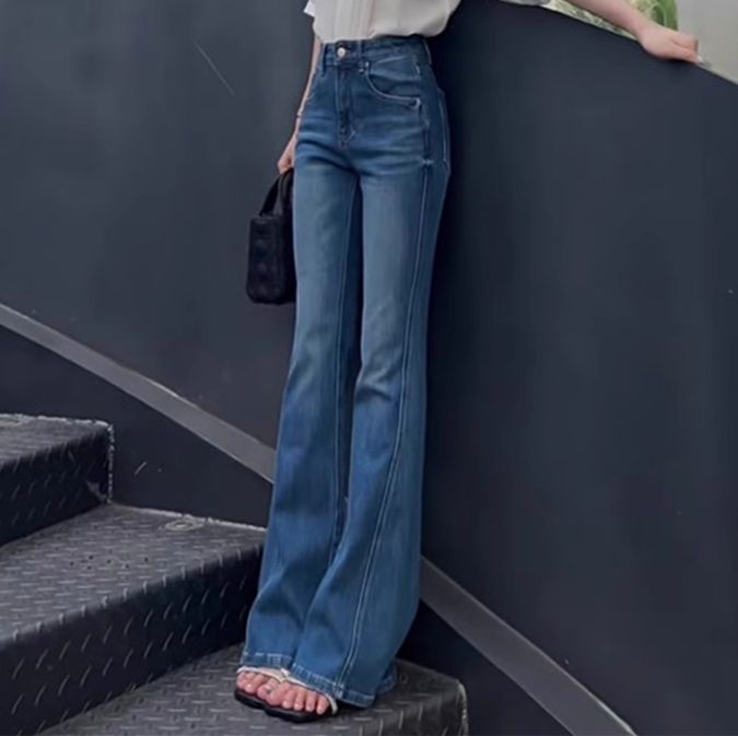 ギャルファッション ジーンズ 美脚魅せベルボトムデニム